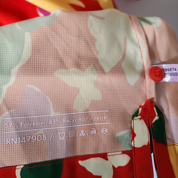 Outdoor Voices SolarCool Camp Collar Recreation Short Sleeve Button Down Shirt - Picture 8 of 9